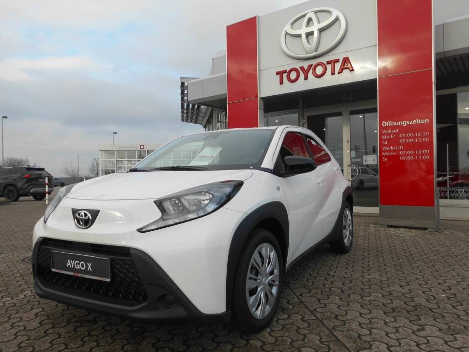 Toyota | Aygo X

	17.490,00 € border=