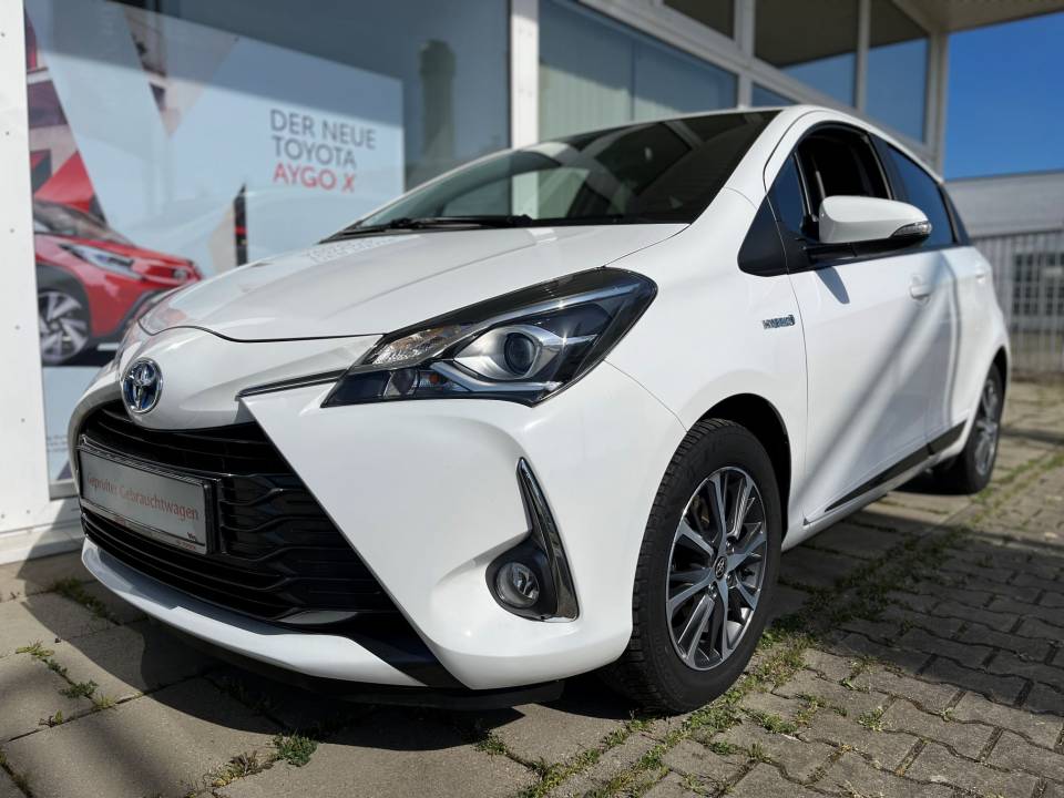 Toyota | Yaris Hybrid

	15.690,00 € border=