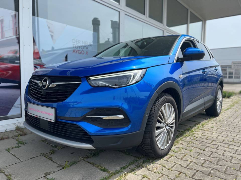Opel | Grandland X

	15.990,00 € border=