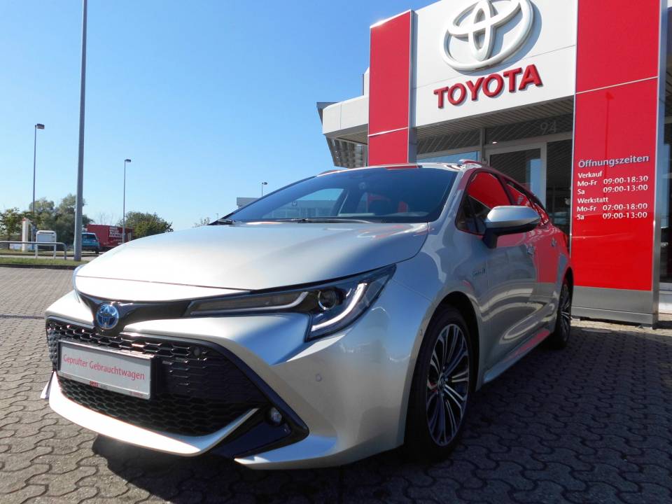 Toyota | Corolla TS HSD

	22.490,00 € border=
