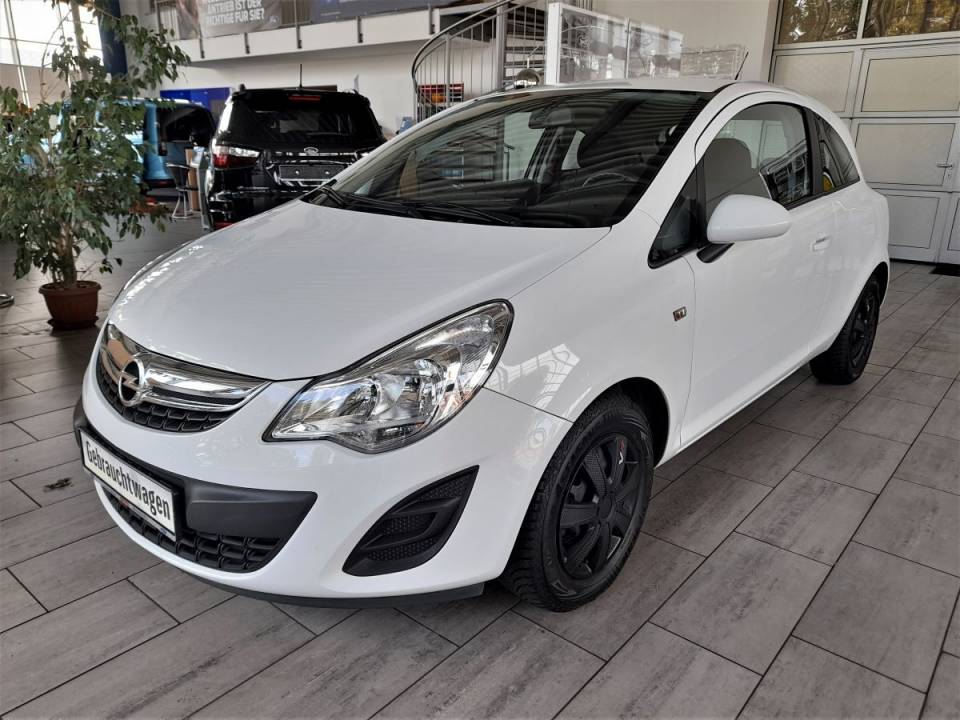 Opel | Corsa

	6.890,00 € border=