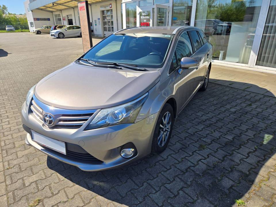 Toyota Avensis 1.6 Edition