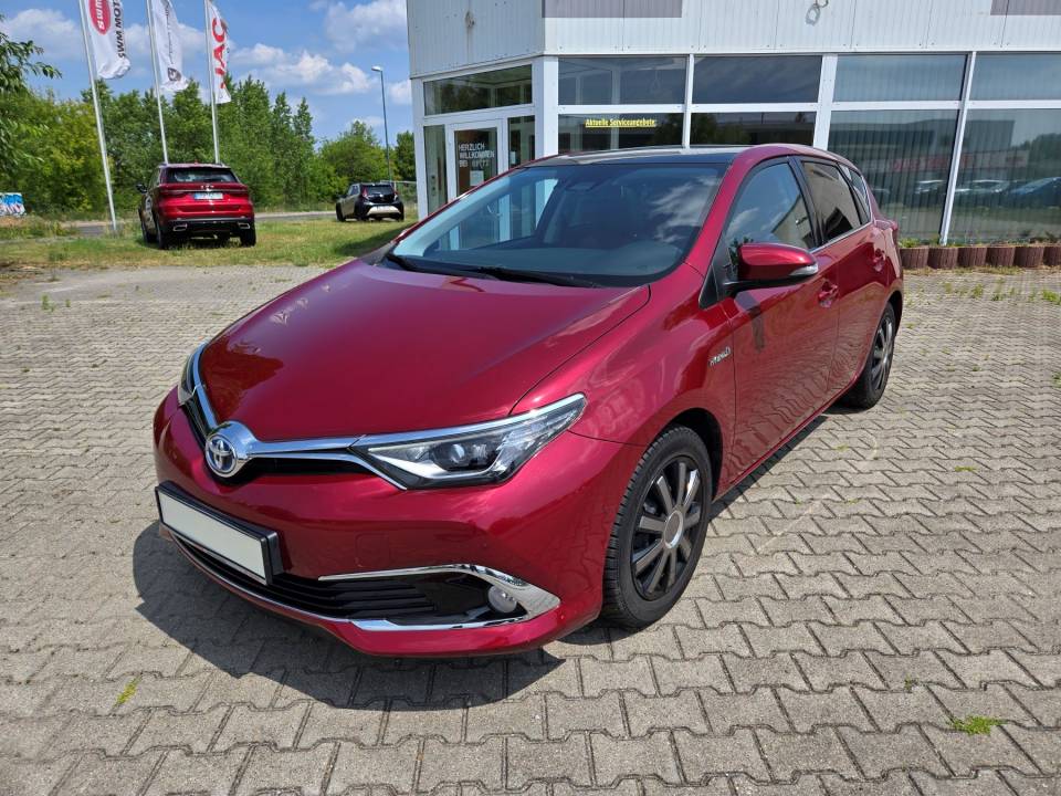 Toyota | Auris Hybrid

	16.990,00 € border=