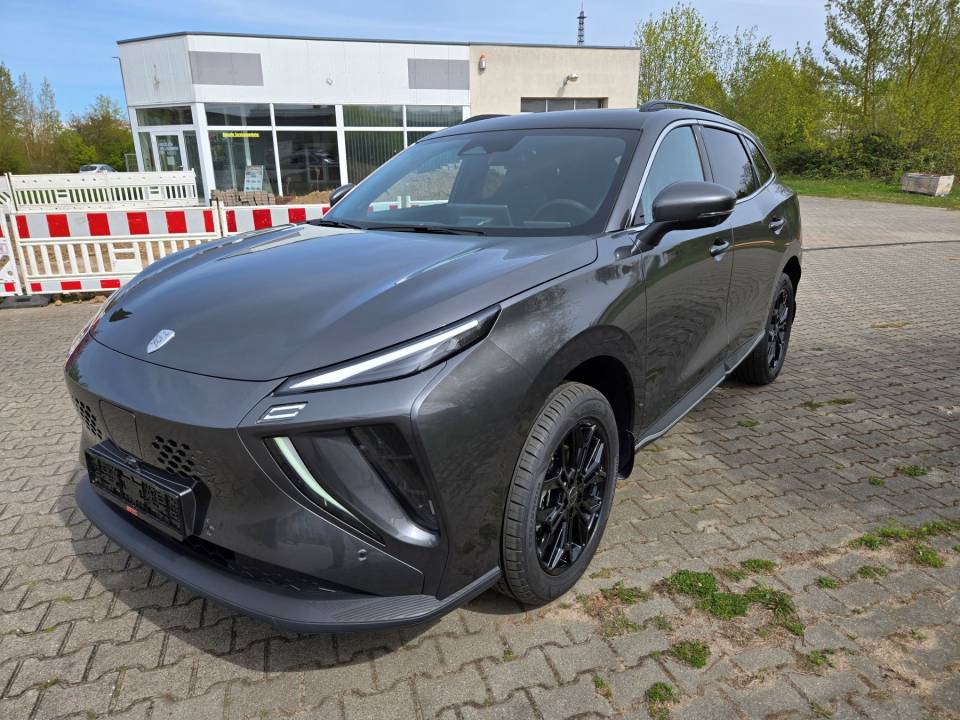DFM Forthing 5 REEV 1.5 l REV Range Extender (163PS E-Motor)