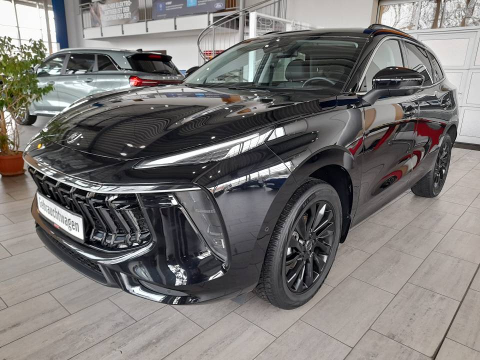 DFM Forthing 5 1.5 l Exklusiv m. Allwetterreifen