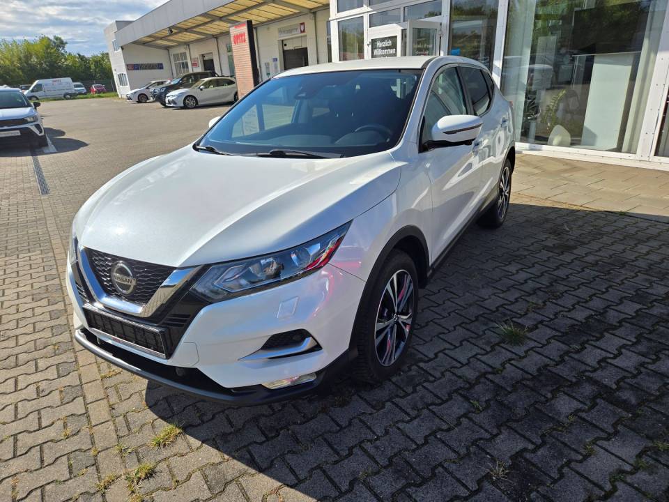 Nissan Qashqai 1.3 N-Conecta
